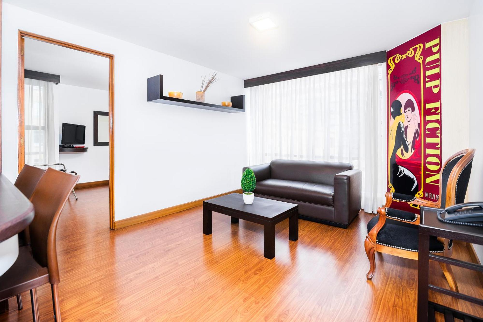 Lloyds Apartasuites Parque 93 Bogotá Exteriör bild