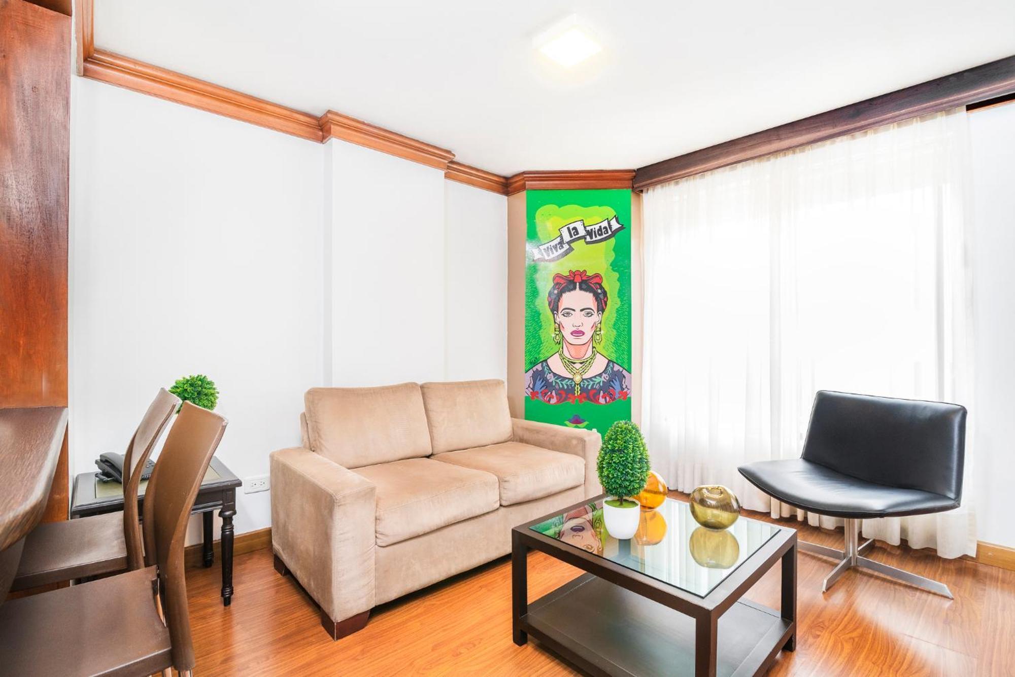 Lloyds Apartasuites Parque 93 Bogotá Exteriör bild