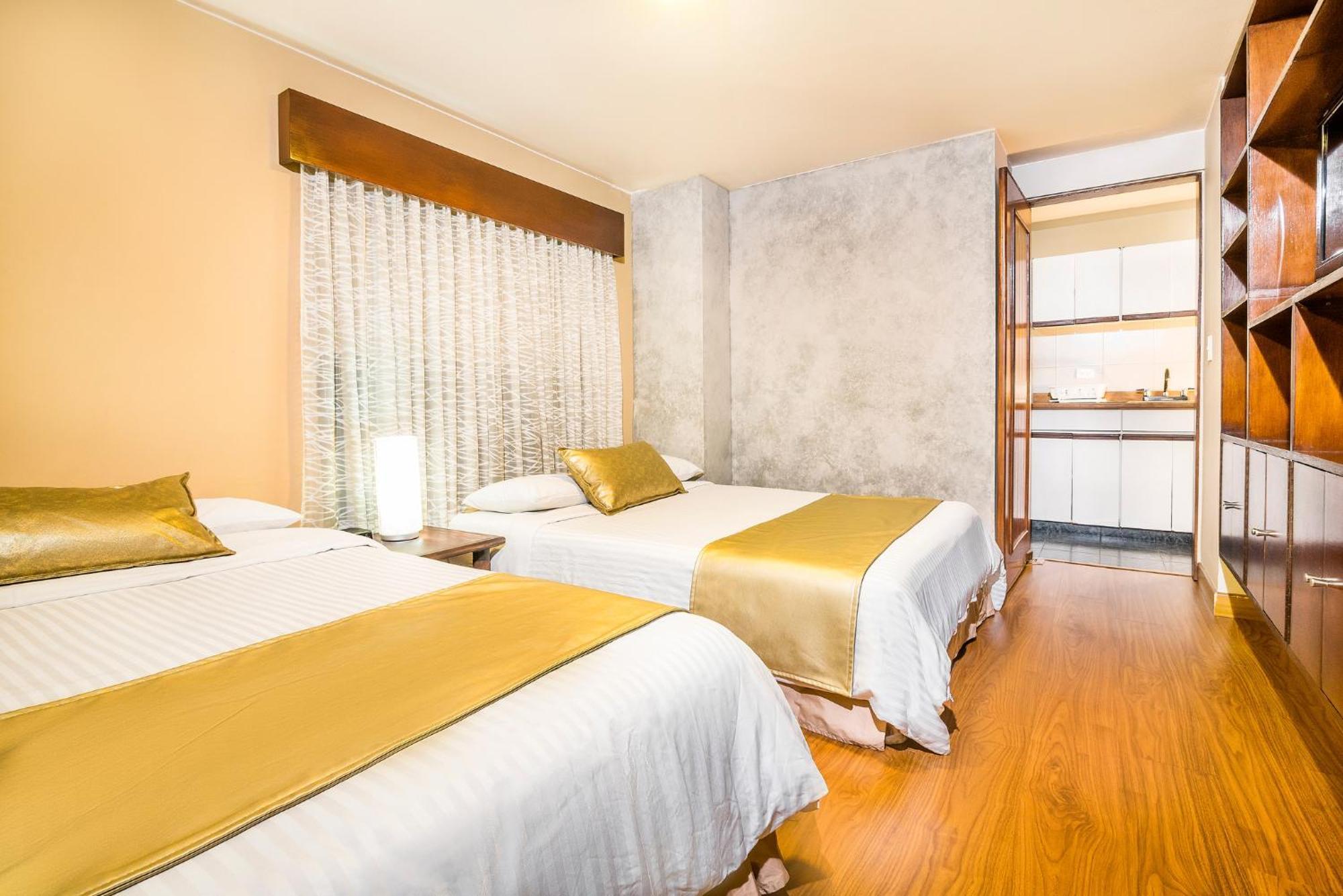Lloyds Apartasuites Parque 93 Bogotá Exteriör bild